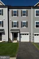 featured image of 172 Bolingbroke Way