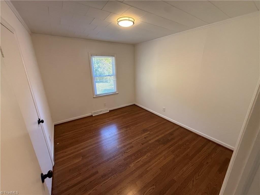 2825 S Main St - Photo 7 of 9