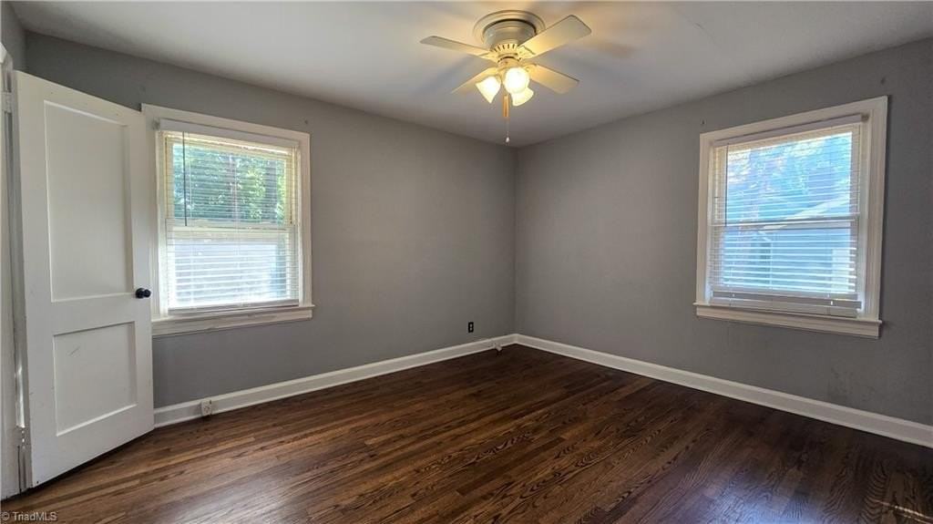 159 Lawndale Dr - Photo 7 of 12