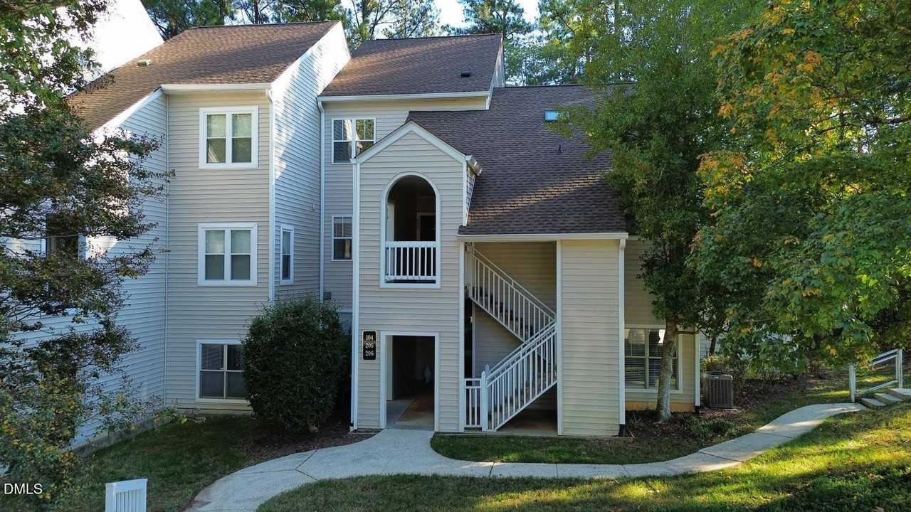 6011 Winterpointe Ln #205 - Photo 2 of 16