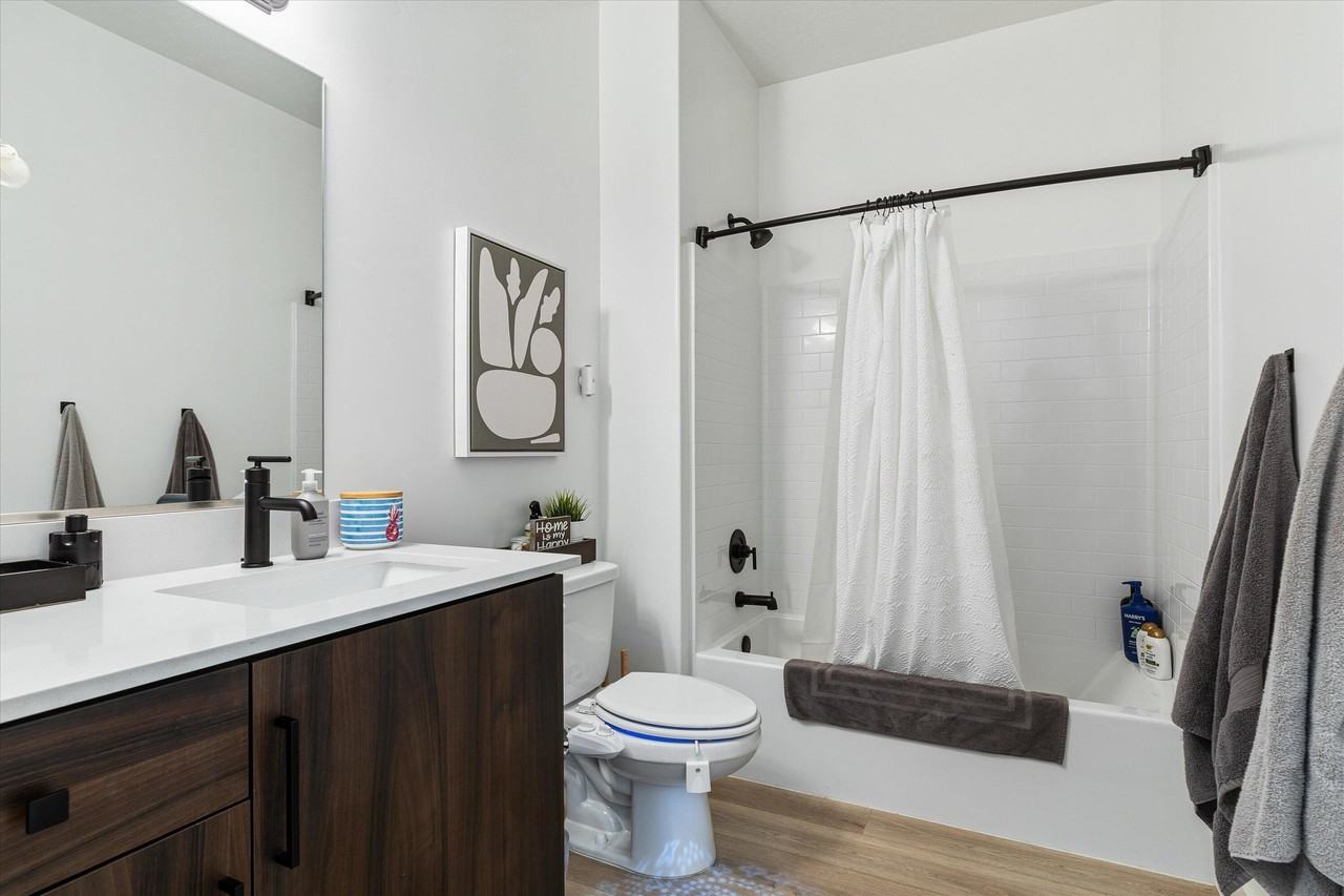 3070 E Photinia Dr - Photo 4 of 19