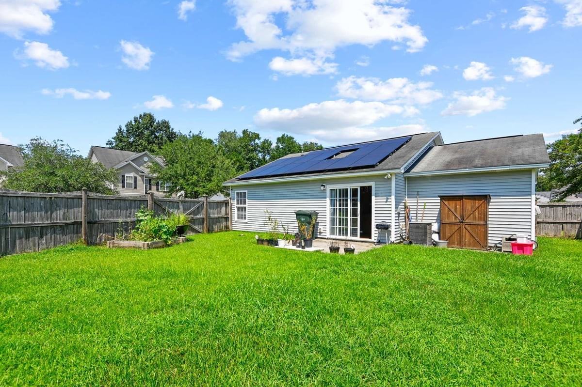 271 Island Green Rd - Photo 2 of 6