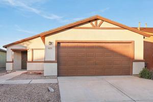 featured image of 5075 E Fishhook Ct