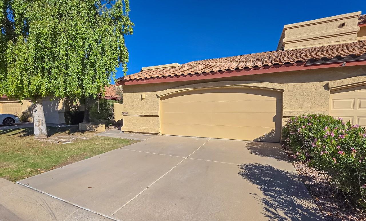 4824 W Del Rio St - Photo 2 of 23
