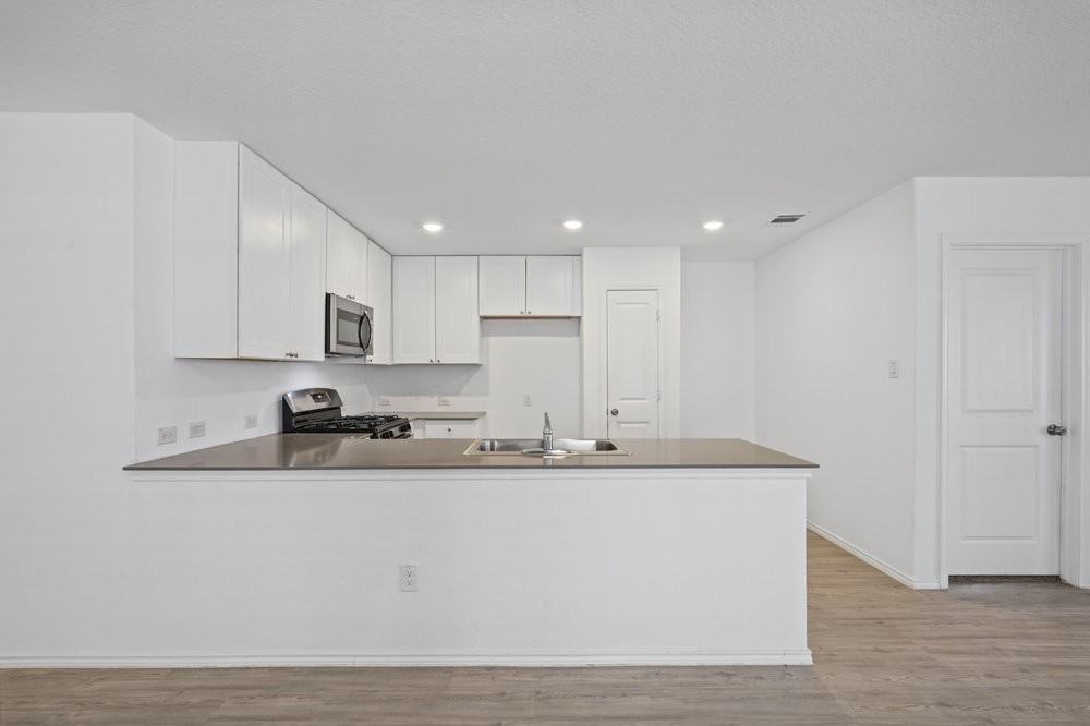 12903 Sage Pond - Photo 6 of 44