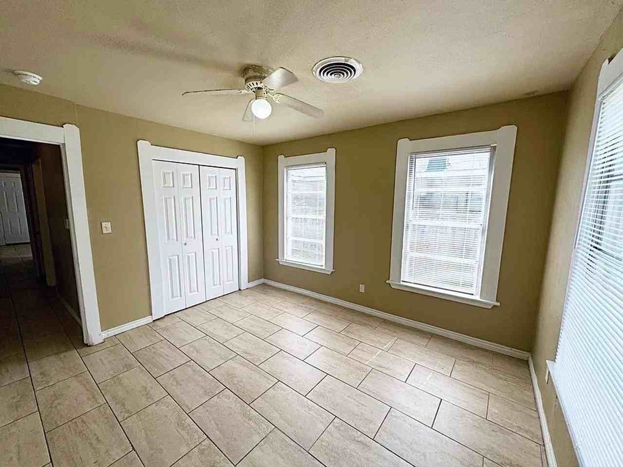 2672 Liberty St - Photo 6 of 10