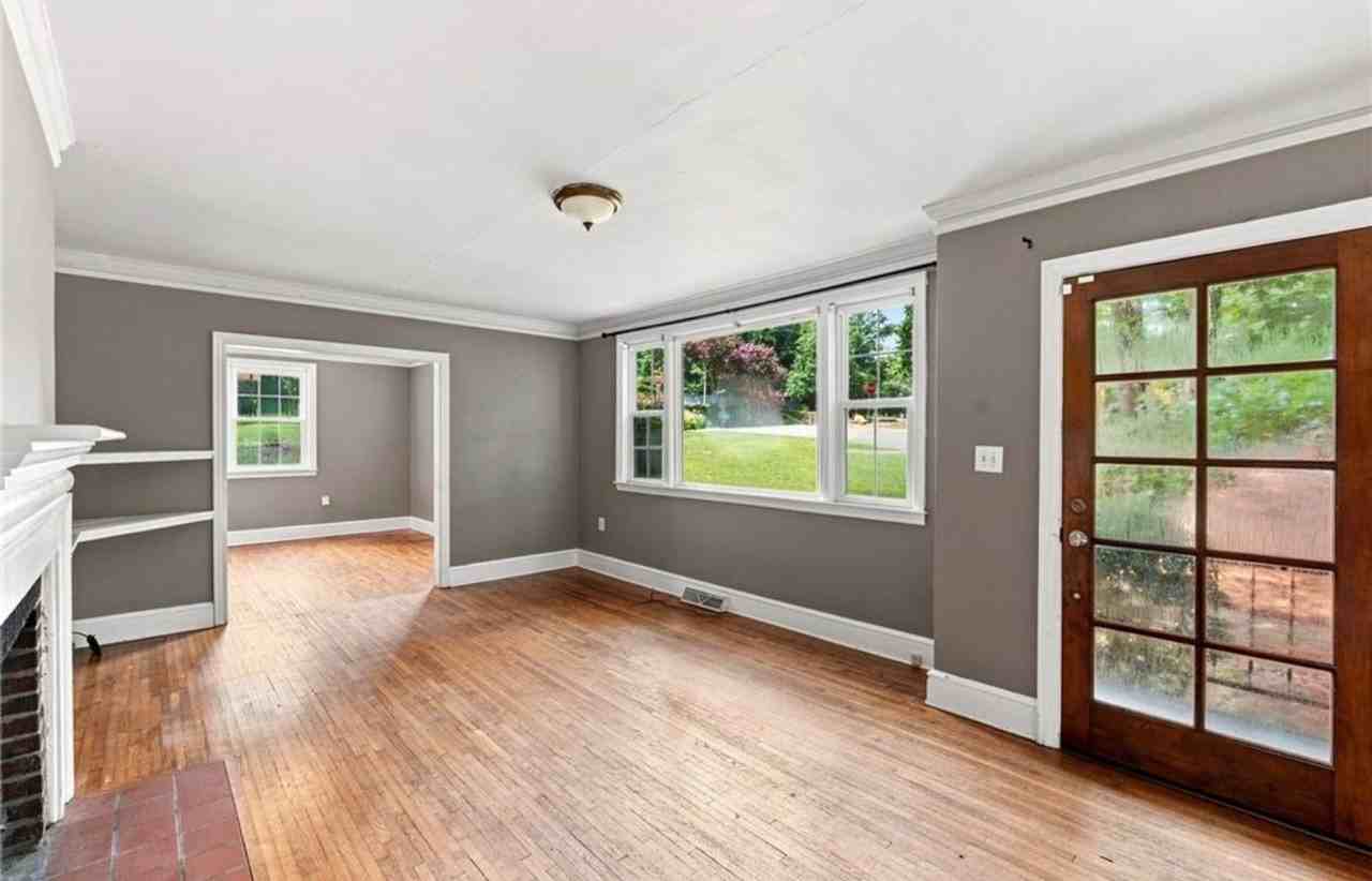 98 Blue Ridge Dr - Photo 3 of 19
