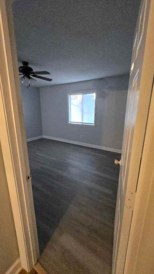 1609 S Taylor St - Photo 5 of 33