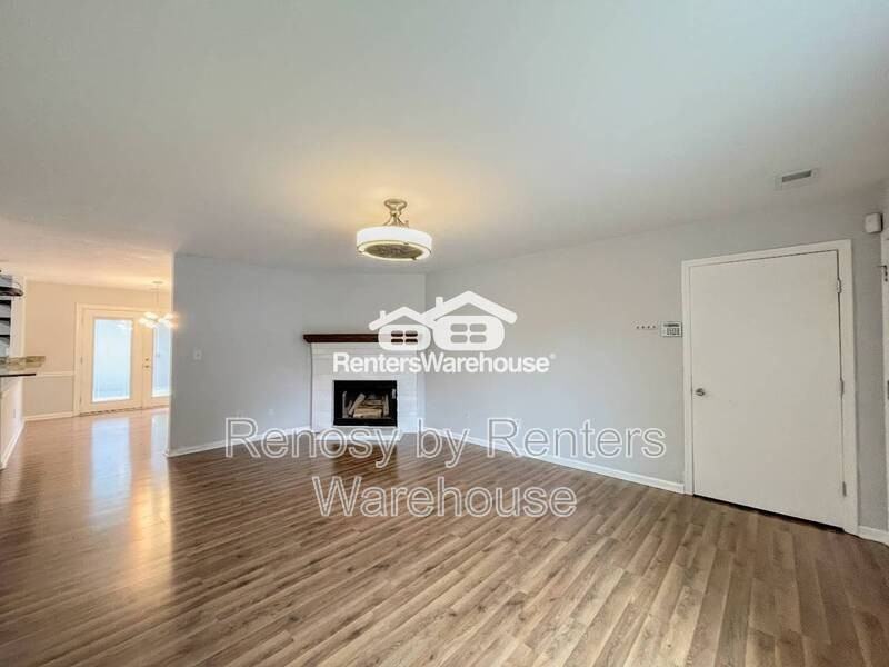 1760 Pathfinder Dr - Photo 4 of 41