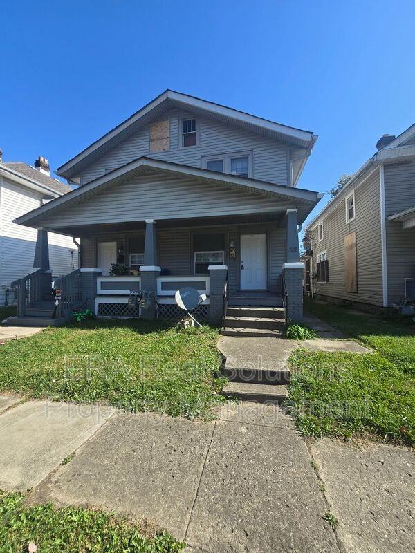 52 N Ogden Ave - Photo 7 of 31