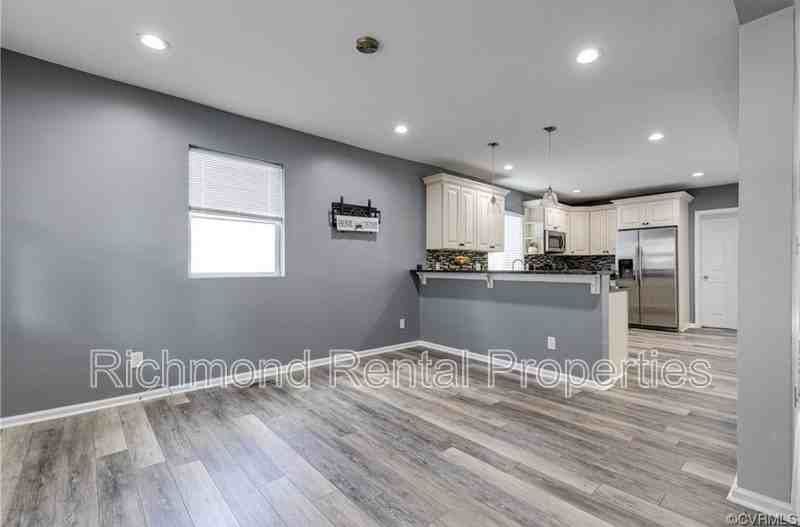 3117 2nd Ave - Photo 7 of 31
