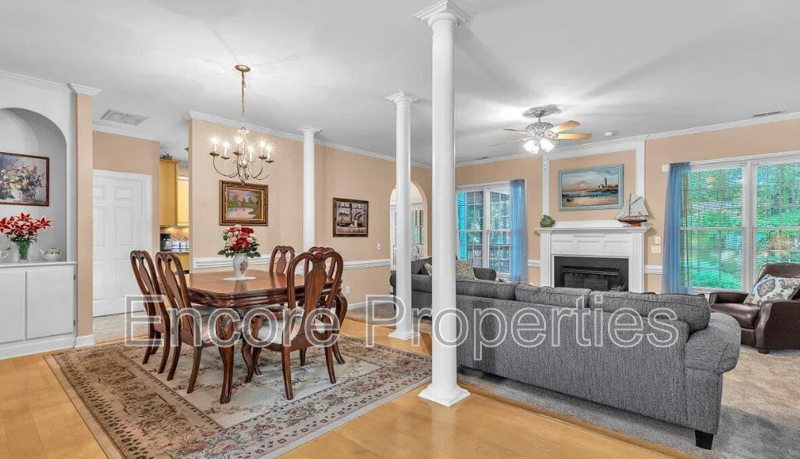 232 Dutch Hill Rd - Photo 6 of 20