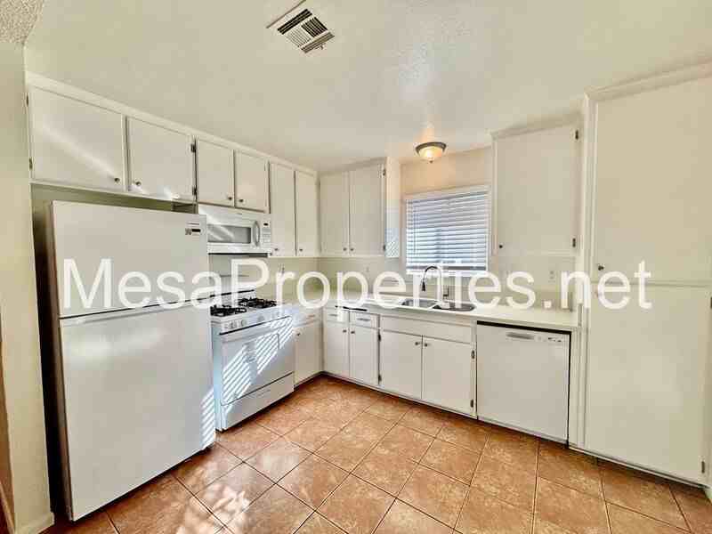 21480 Laguna Rd #B - Photo 6 of 21