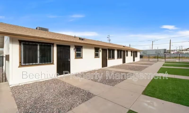 1630 E Monroe St #1