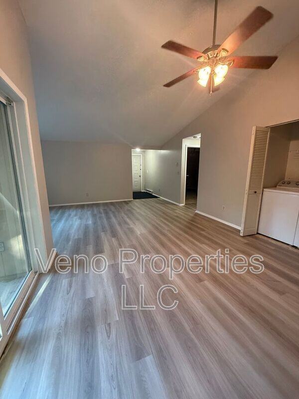 50 Wake Robin Rd - Photo 4 of 10