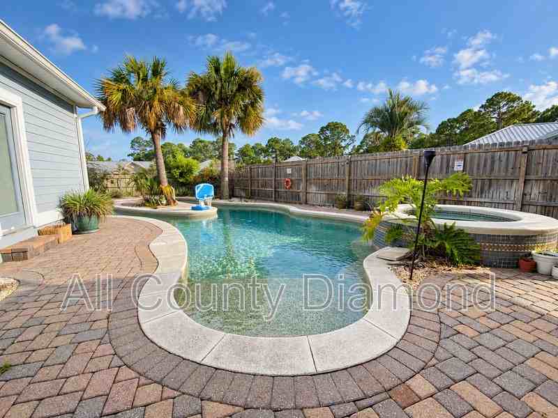 12207 Lyndell Plantation Dr - Photo 2 of 40