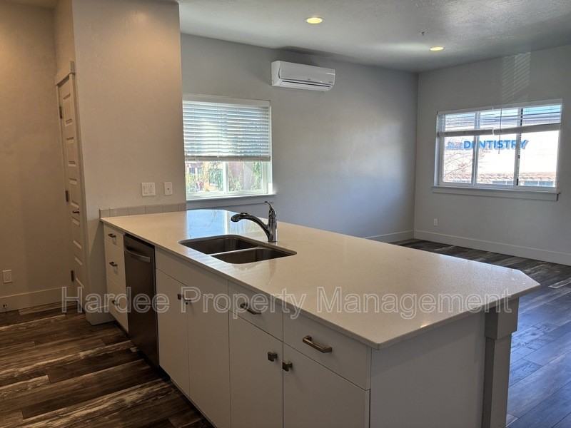 3000 S Bown Way #202 - Photo 4 of 17