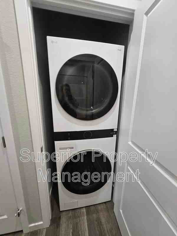 1355 Howling Moon Way #B - Photo 5 of 8