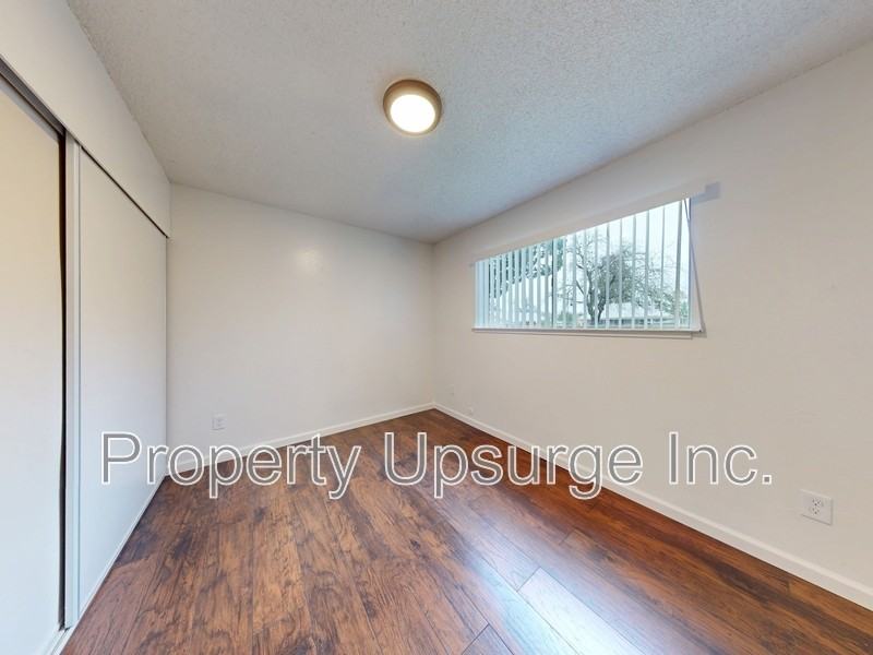 330 Bird St #22 - Photo 5 of 13