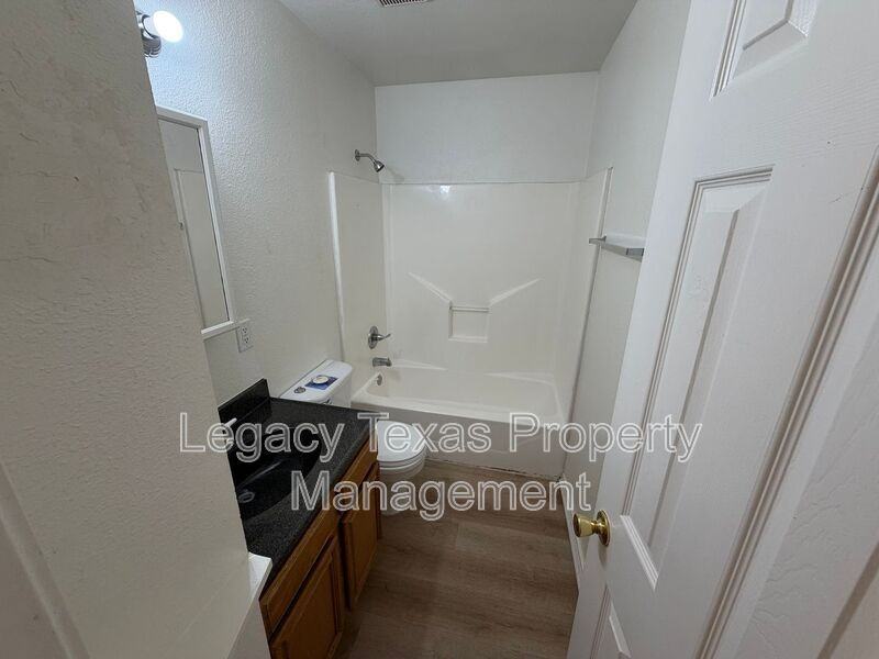 701 Miracle Ln #B - Photo 6 of 12