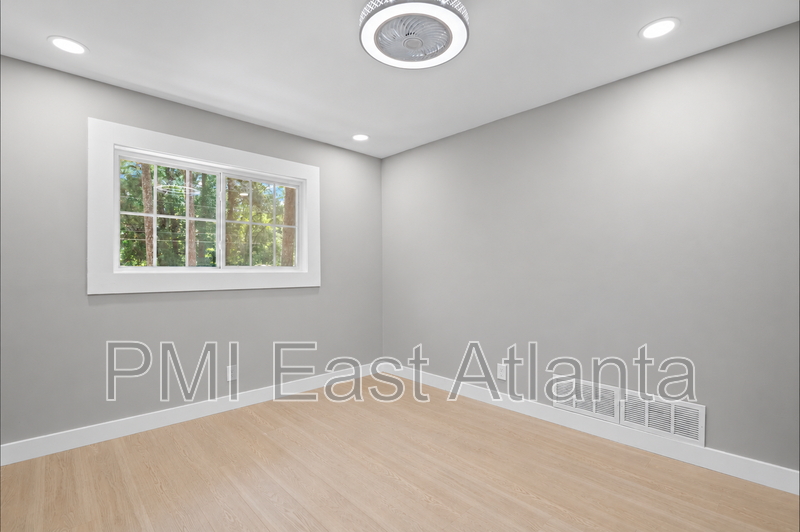 3025 Mckenzie Rd - Photo 5 of 8