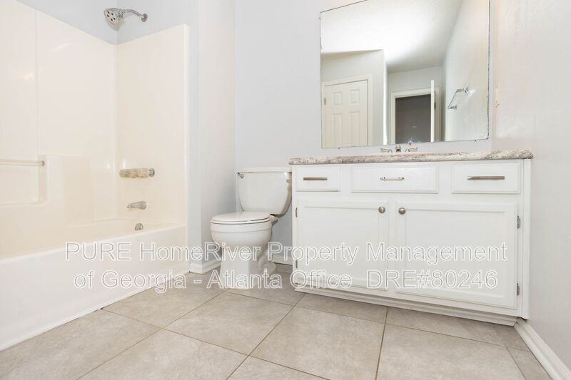 2739 Sanibel Ln Se - Photo 4 of 21