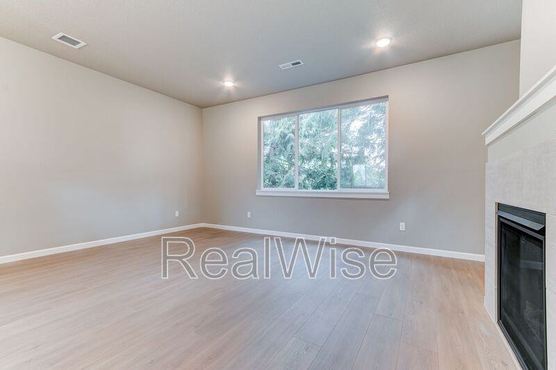21303 Sw Ortiz Ln - Photo 3 of 19