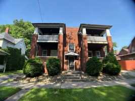 featured image of 1317 N Ellis St