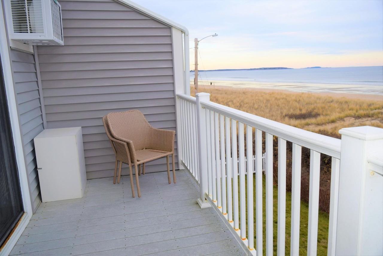 1 Bay Ave #26 - Photo 4 of 16