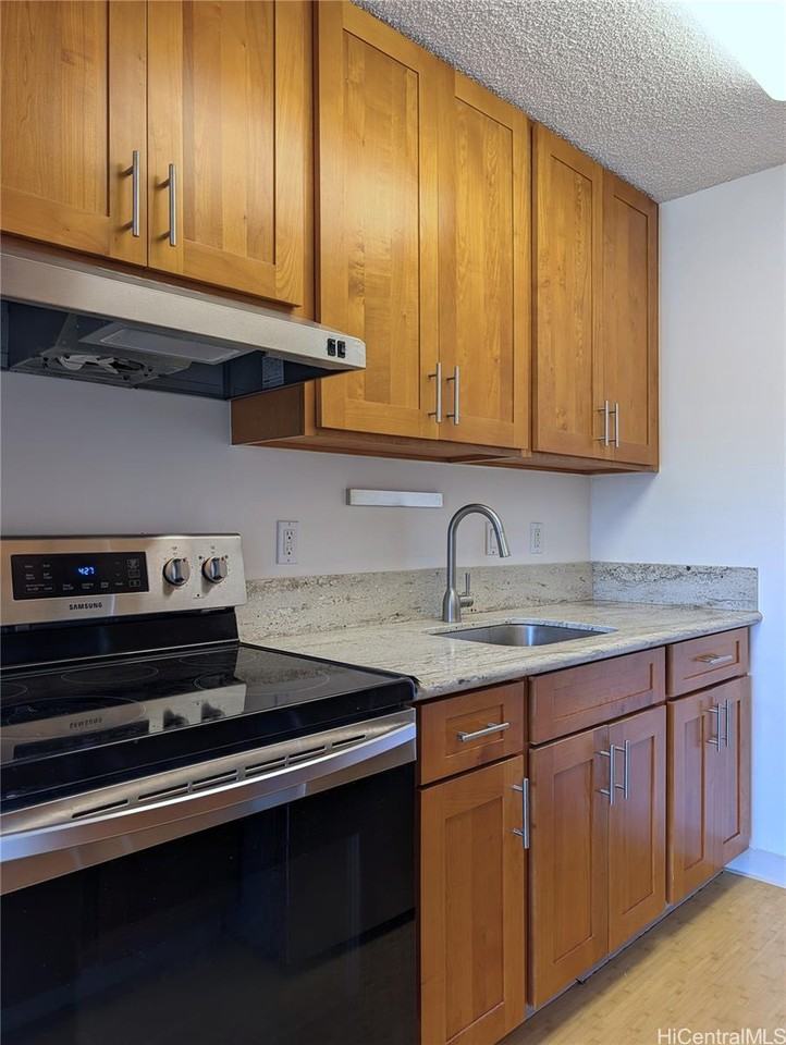 1011 Prospect St #809 - Photo 2 of 21