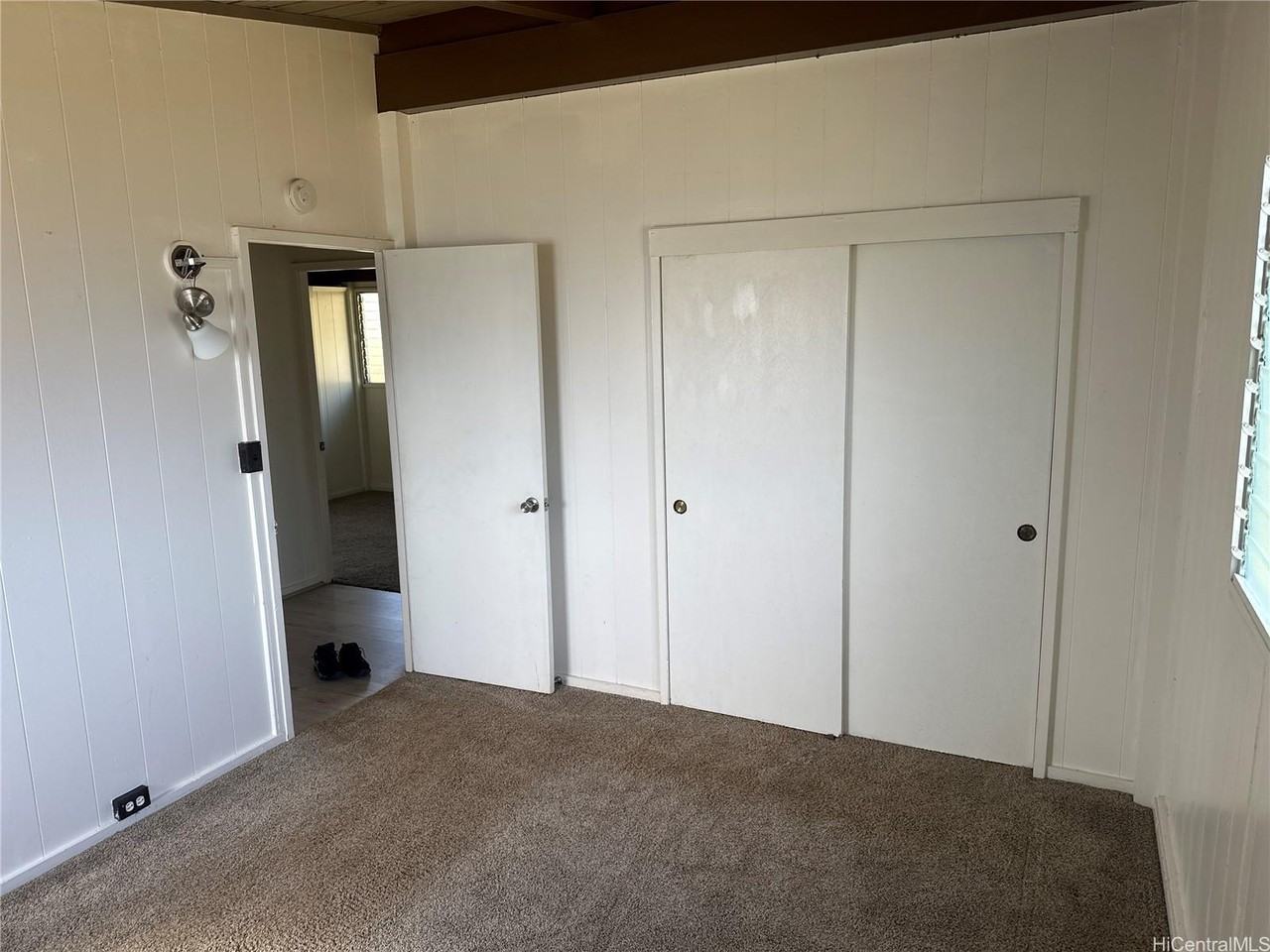 2409 Anihinihi St - Photo 6 of 17