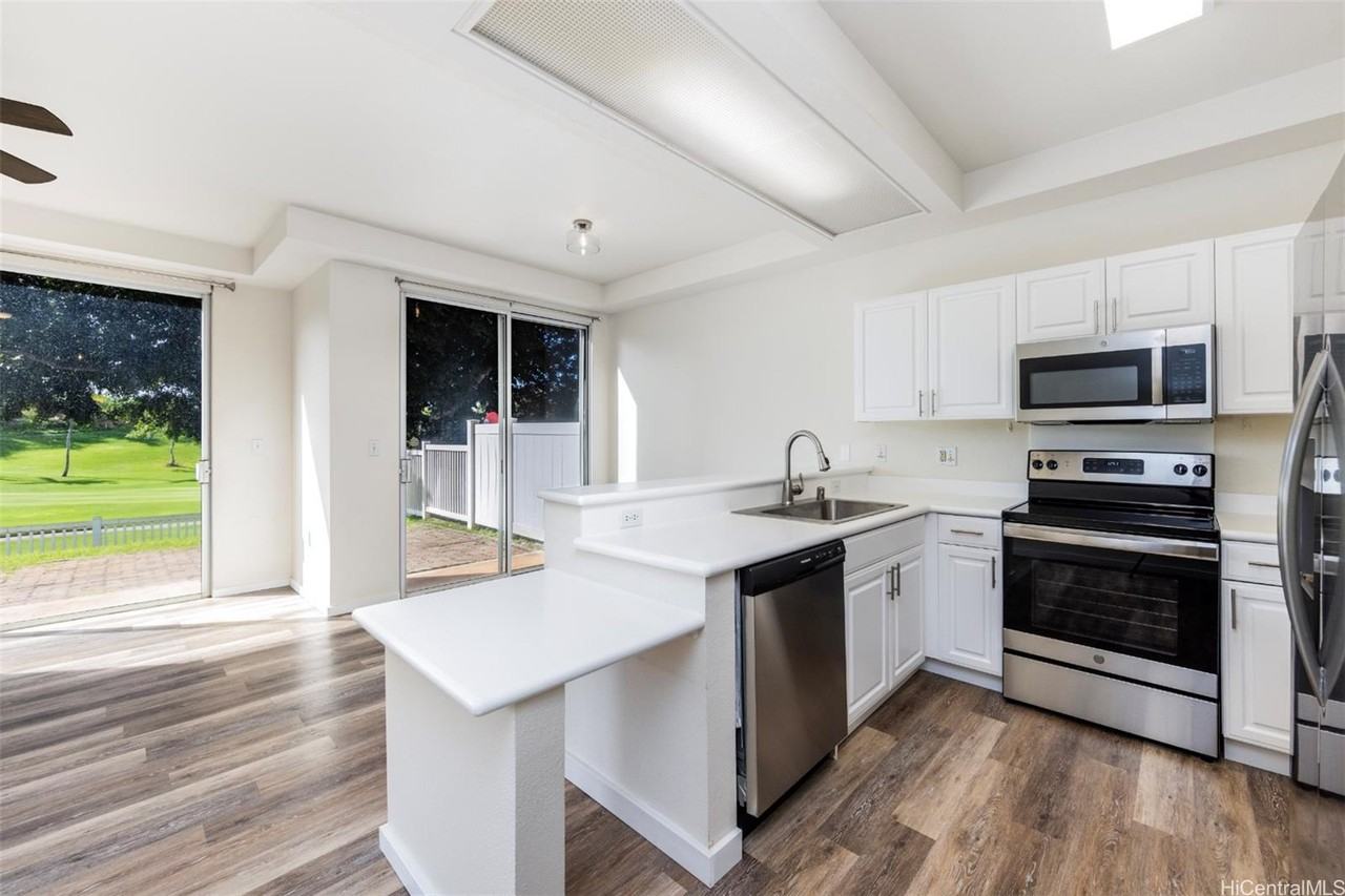92-1535 Aliinui Dr #6C