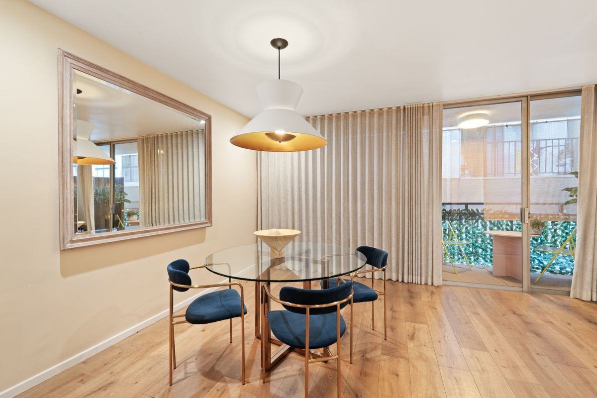 7270 Hillside Ave - Photo 7 of 13