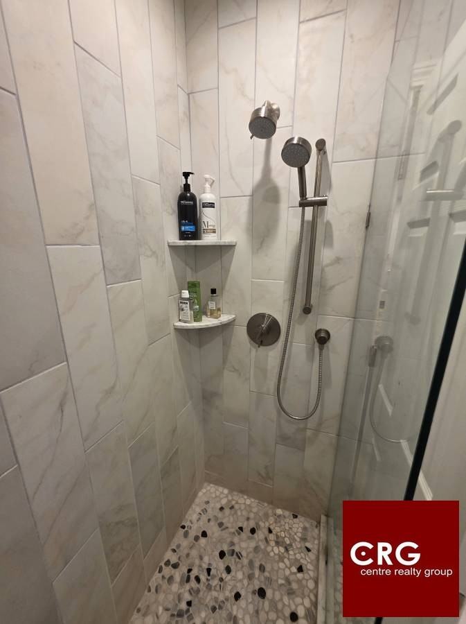 73 Monmouth St - Photo 4 of 9