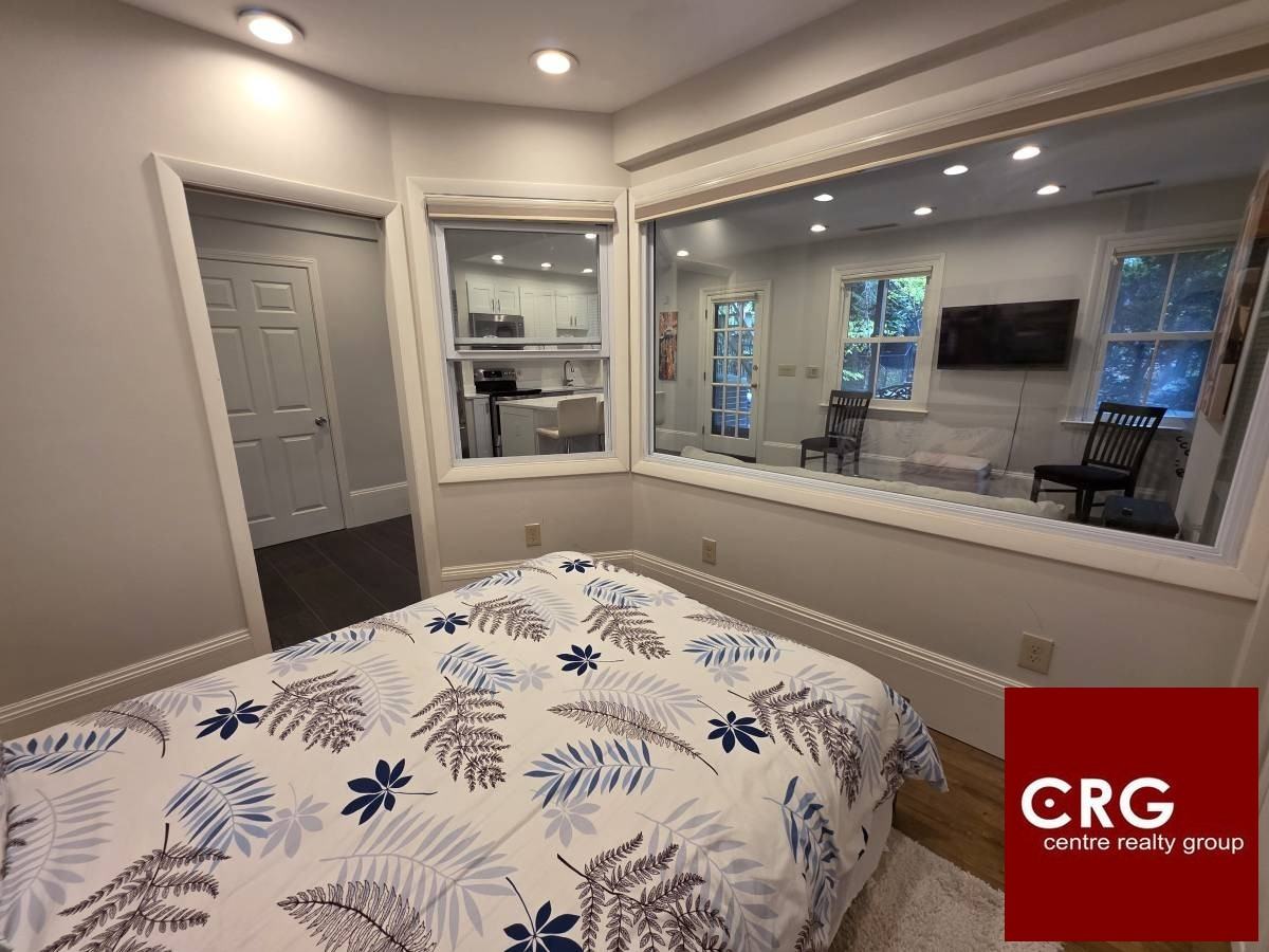 73 Monmouth St - Photo 5 of 9