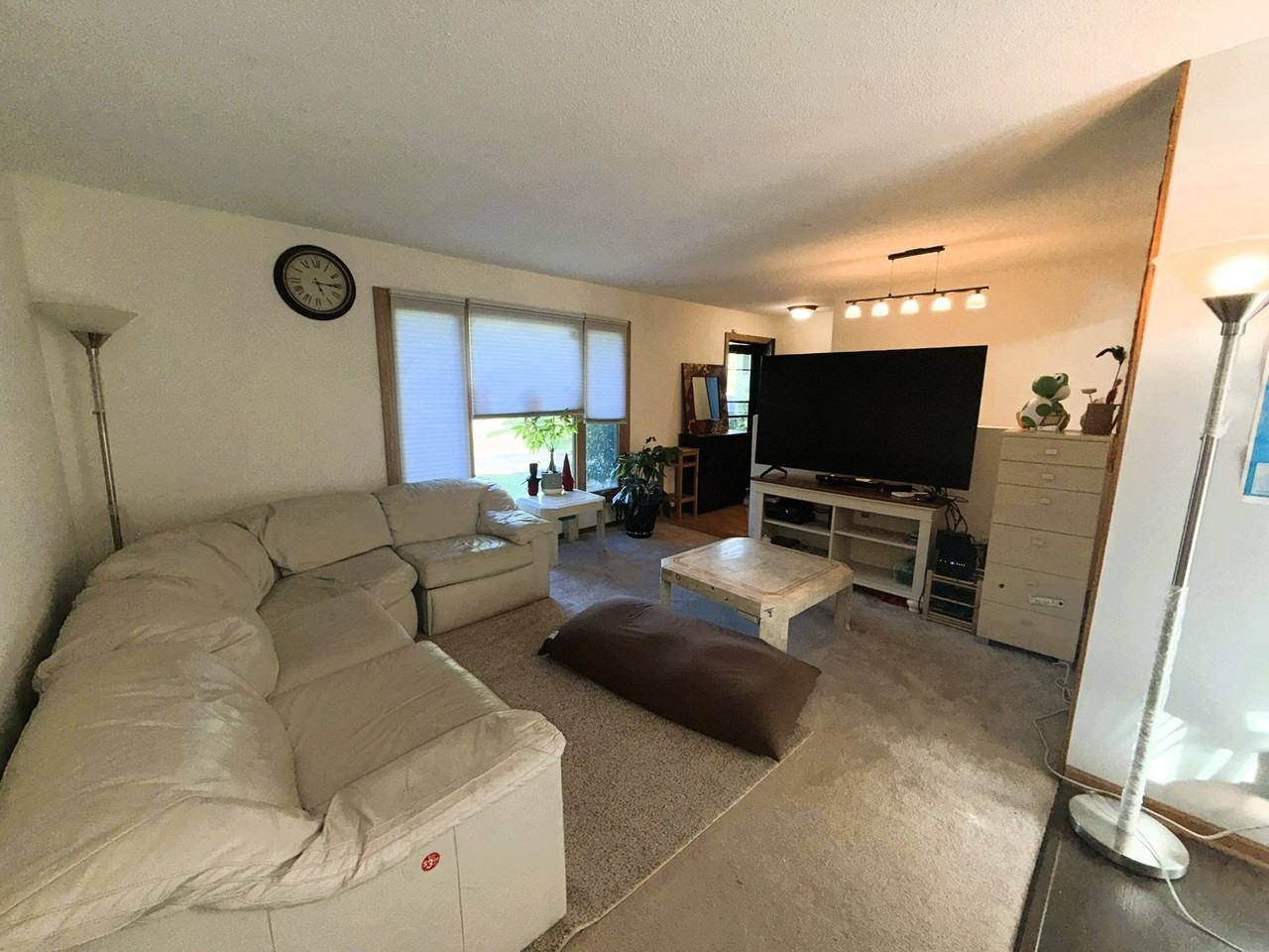 4657 152nd Ct - Photo 4 of 17