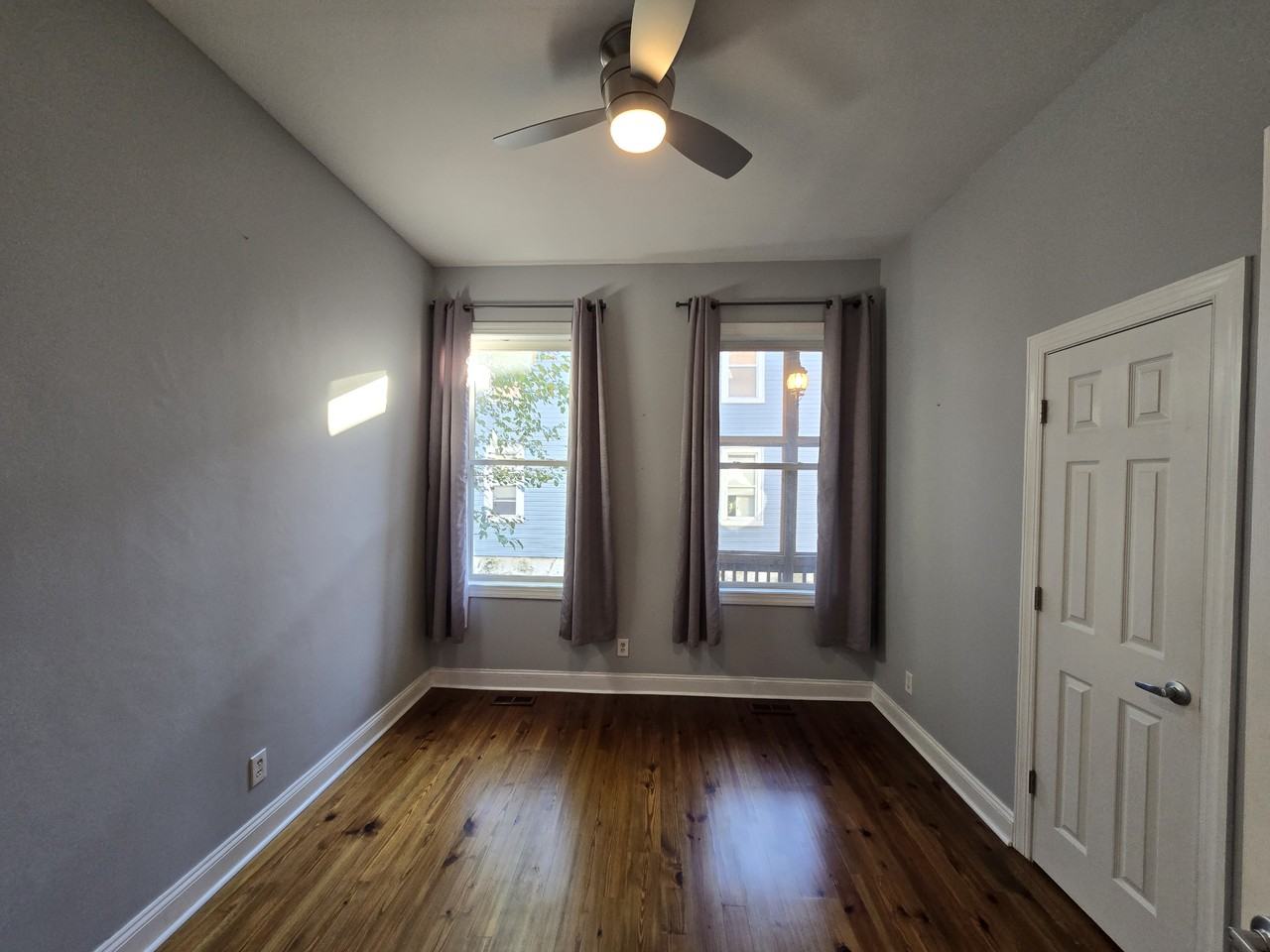 625 N 31st St #1 - Photo 7 of 20