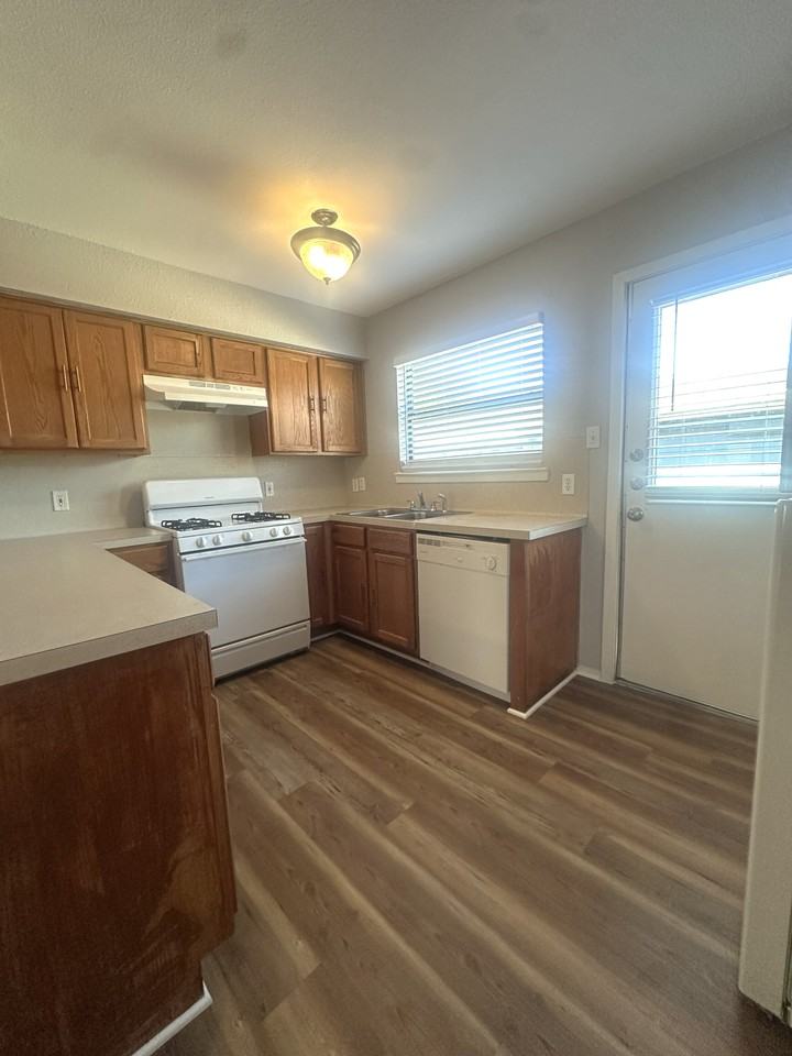 5648 Pinon Vista Dr - Photo 7 of 20