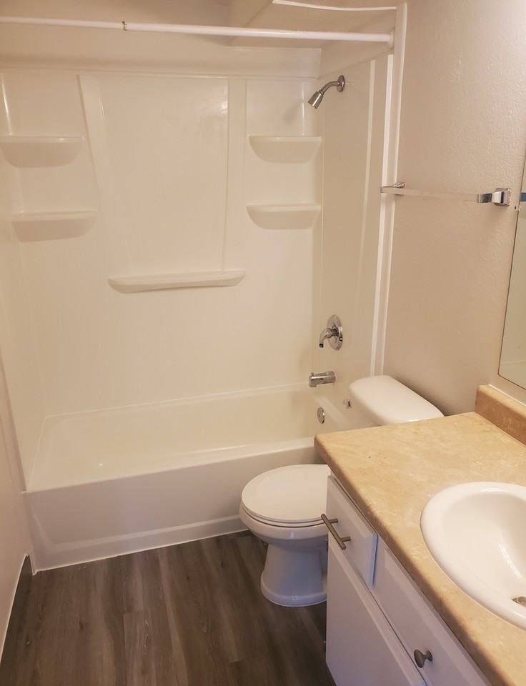 245 Sw - Photo 5 of 5