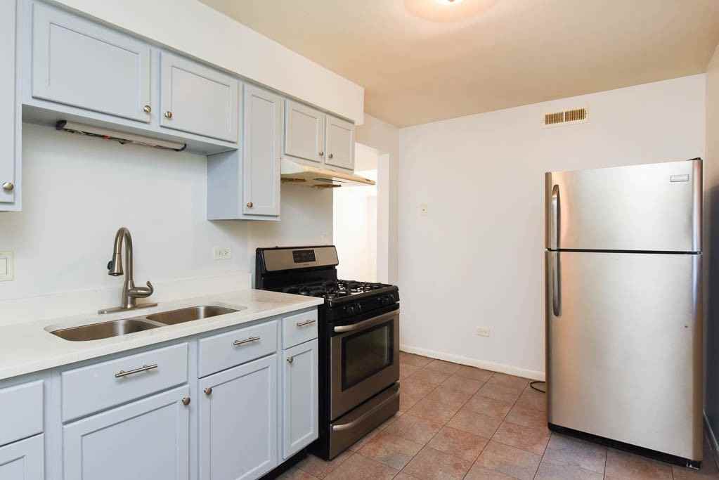 1608 W Jarvis Ave #PAA - Photo 3 of 18