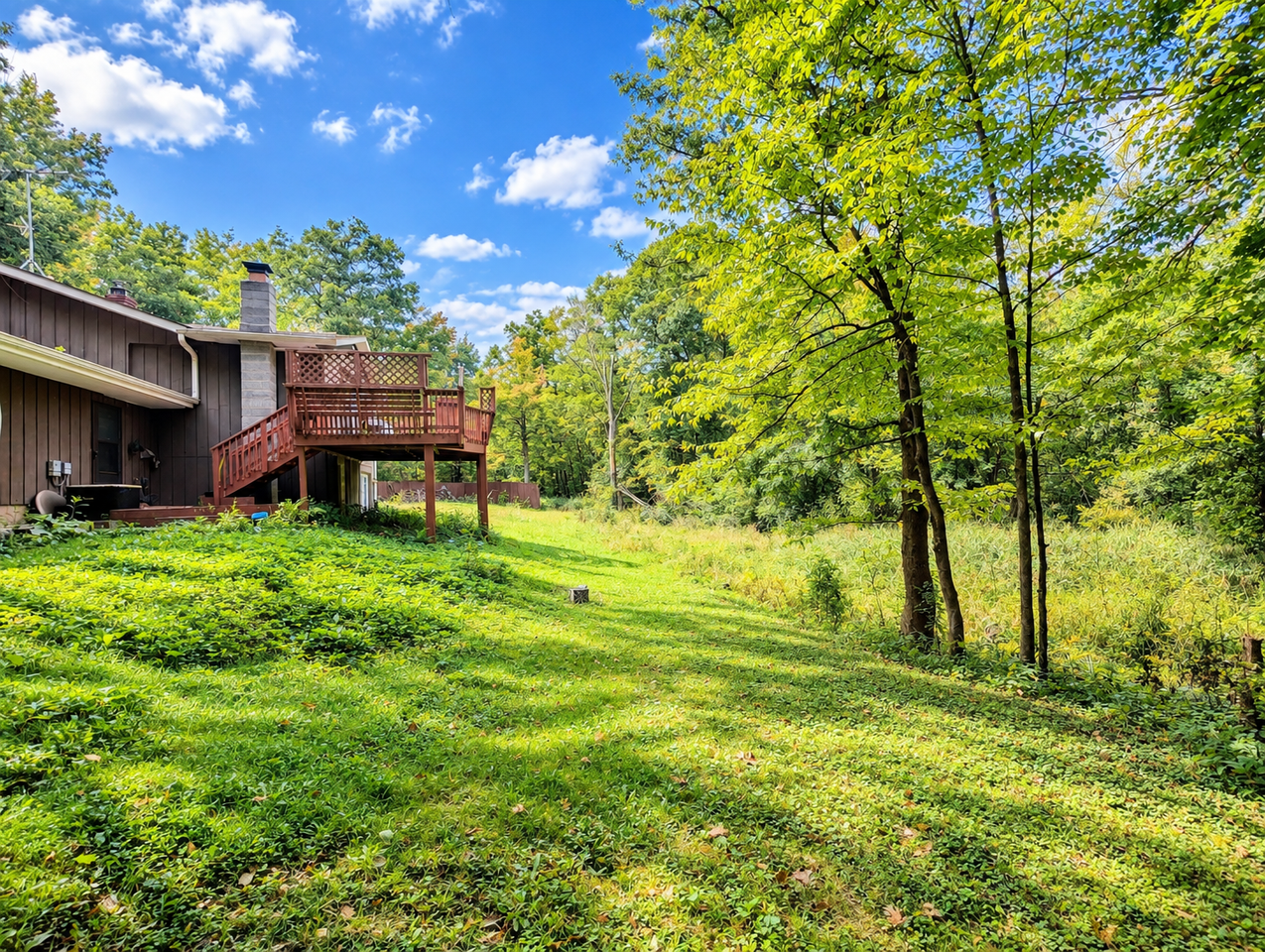15740 Pilar Rd N - Photo 3 of 24