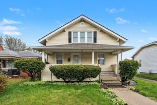 114 Altgeld St - Photo 1 of 1