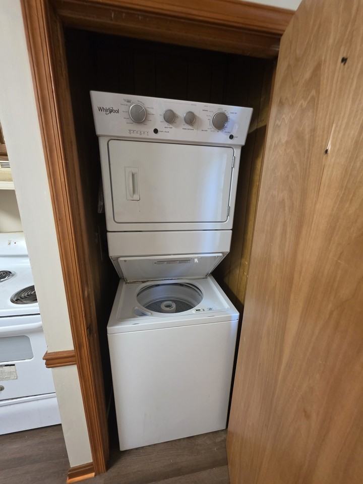 900 Beaglin Park Dr - Photo 7 of 14