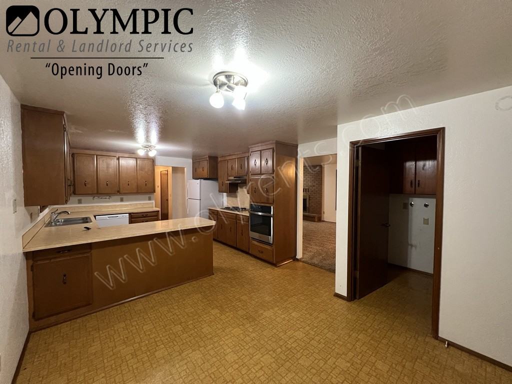 6220 Winnwood Loop Se - Photo 6 of 25