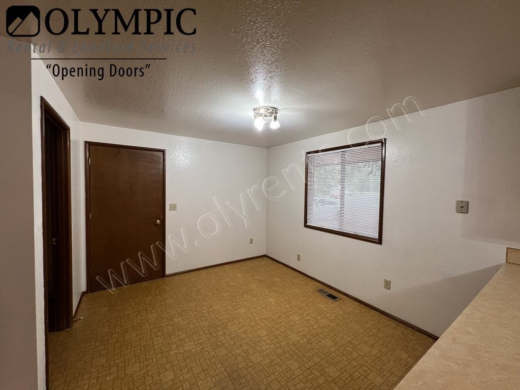 6220 Winnwood Loop Se - Photo 7 of 25