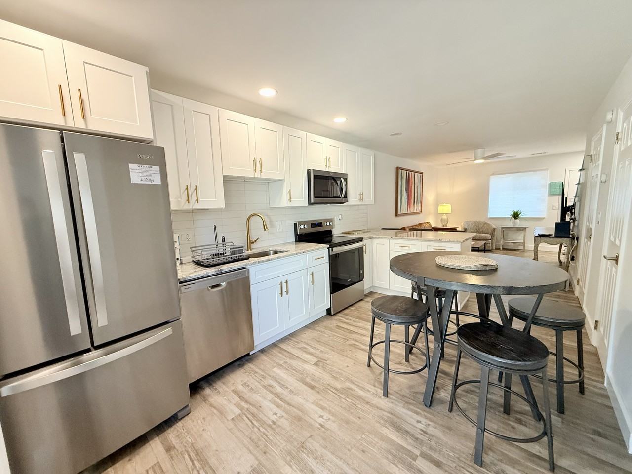1609 Madison Dr #10 - Photo 7 of 17