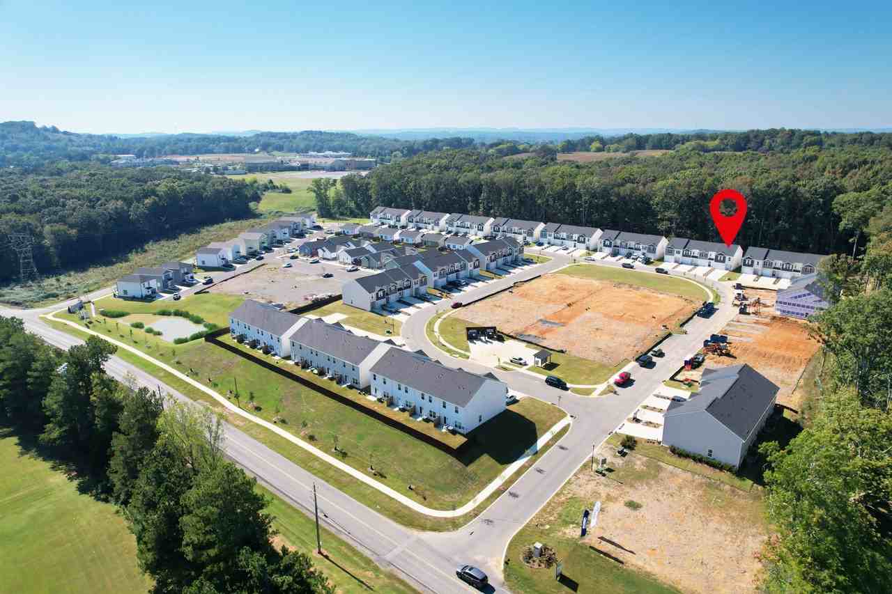 4087 Belcourt Dr Ne - Photo 4 of 31