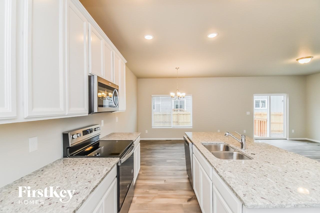 11139 Murrelet Dr - Photo 6 of 15