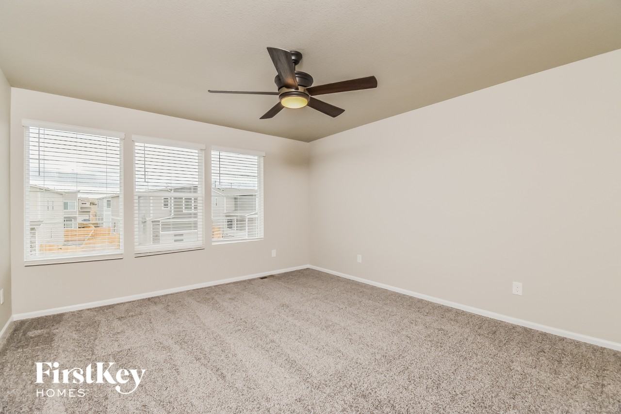 11139 Murrelet Dr - Photo 7 of 15