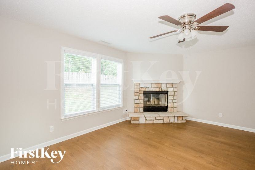1725 Red Bird Cir - Photo 4 of 15